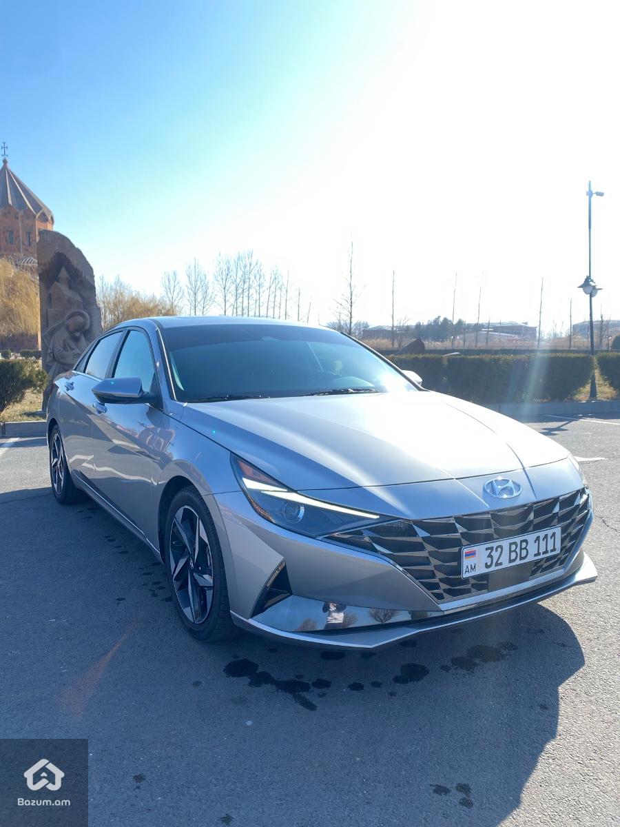 Hyundai Elantra Sel+ - image 2