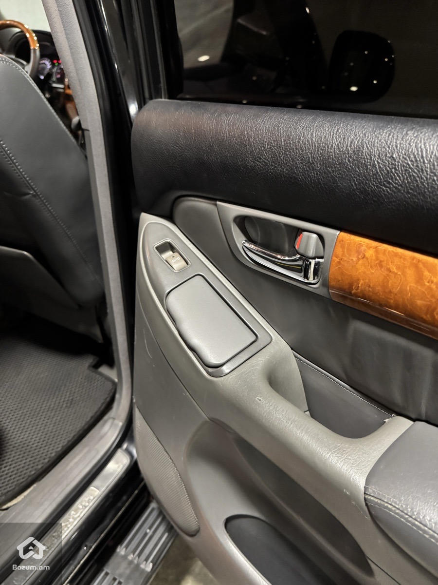 Lexus - image 21