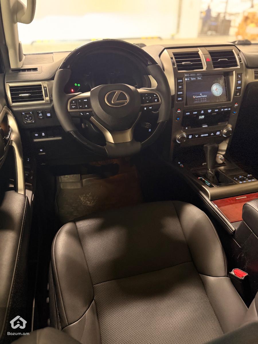 Lexus GX460 - image 7