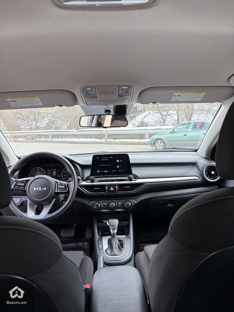 KIA FORTE FE - image 9