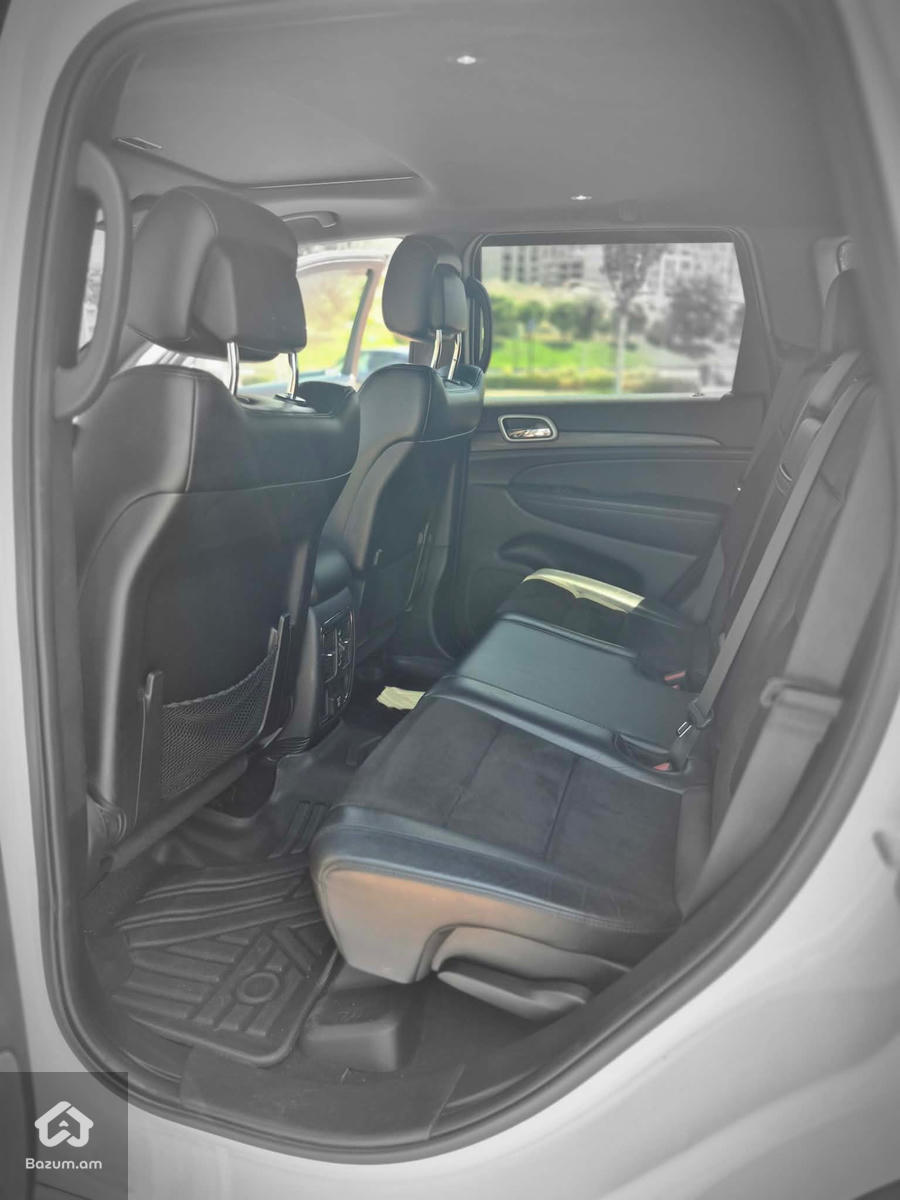 Jeep  - image 7