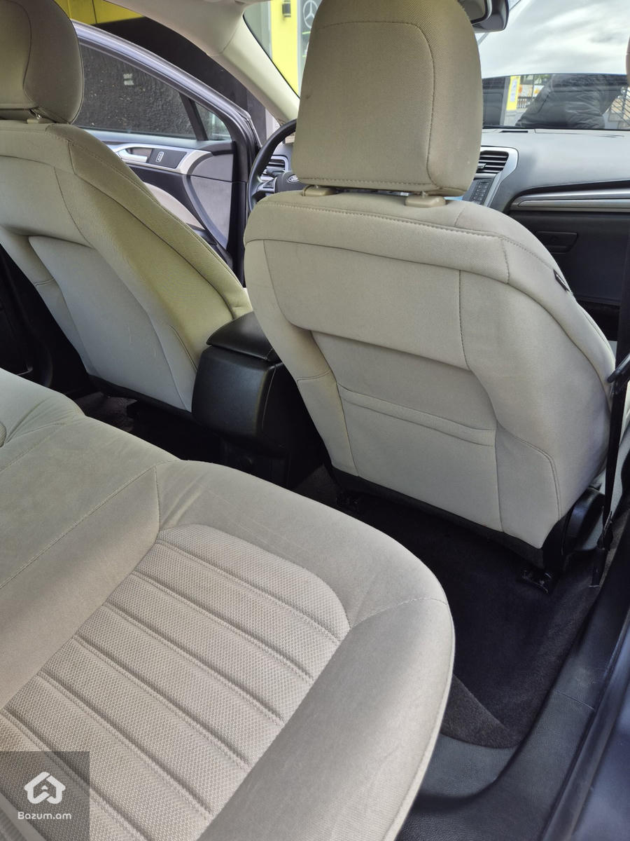 2020 Ford Fusion, S  - image 8