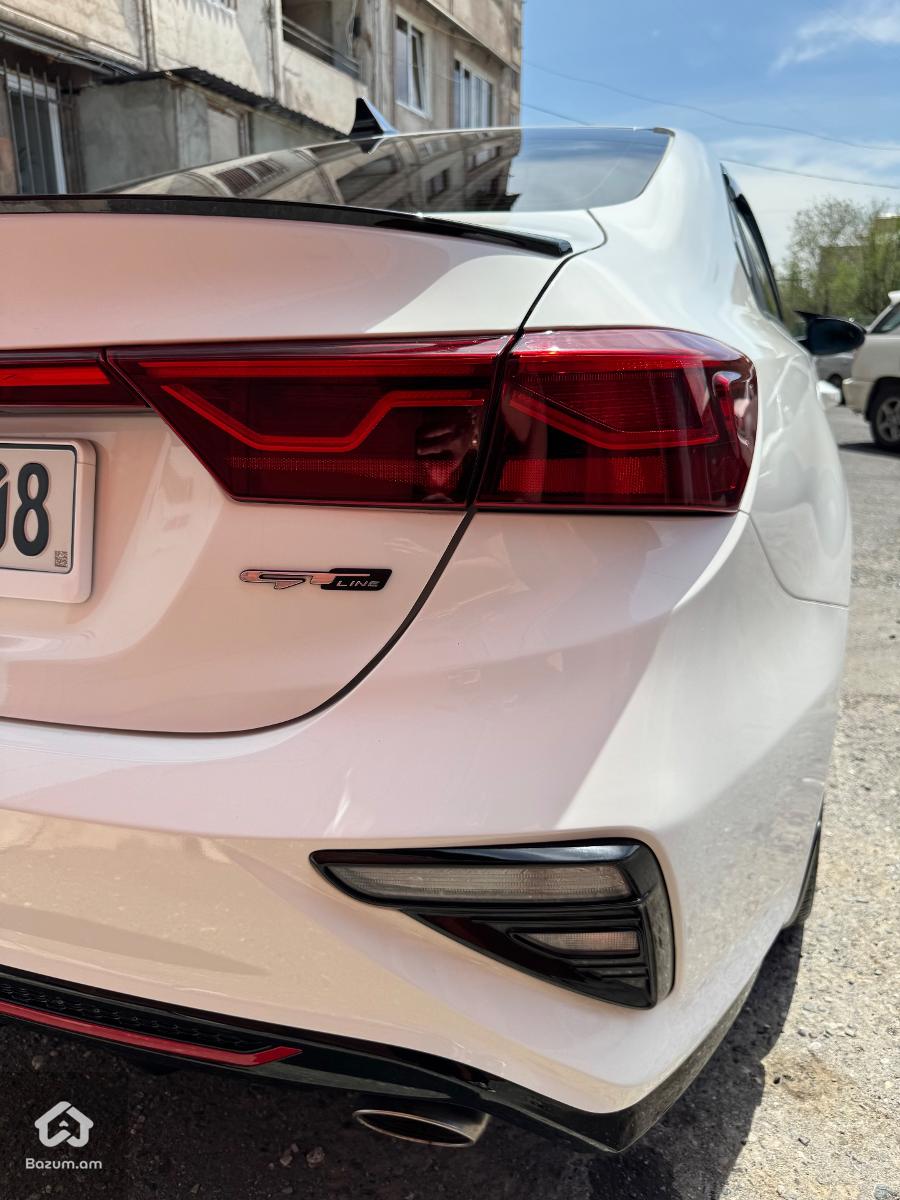 Kia forte GT line - image 6