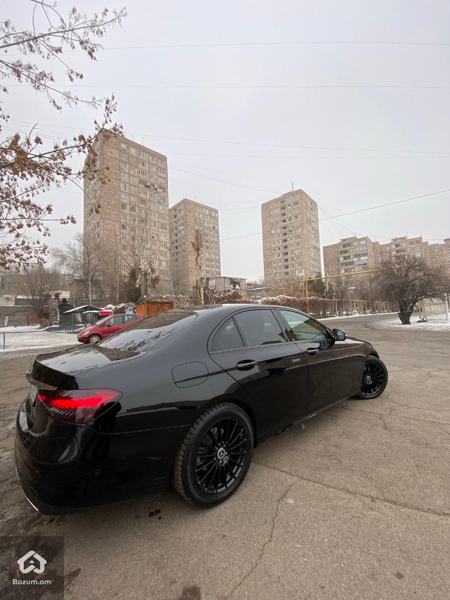 2020-2021 MERCEDES-BENZ E350 - image 6