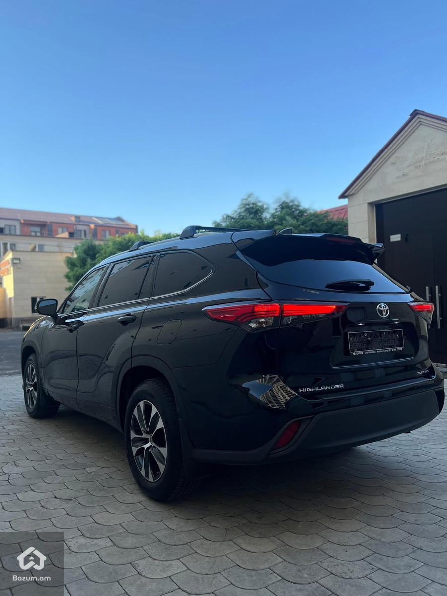 Toyota Highlander xle  - image 5