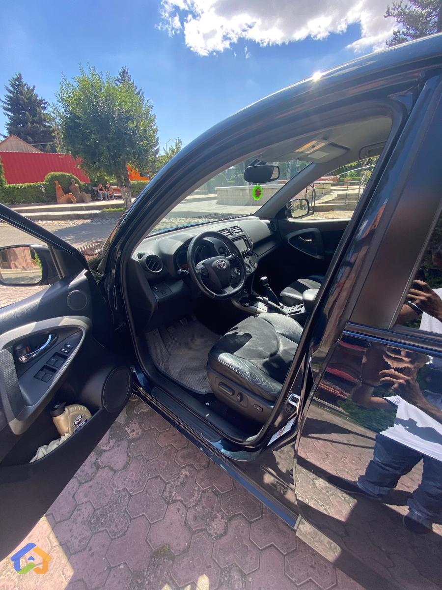 Toyota rav 4 - image 6