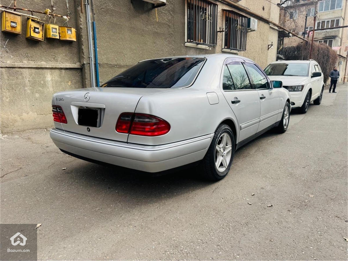 Mercedes-Benz E320 1997թ 3․2 - image 3