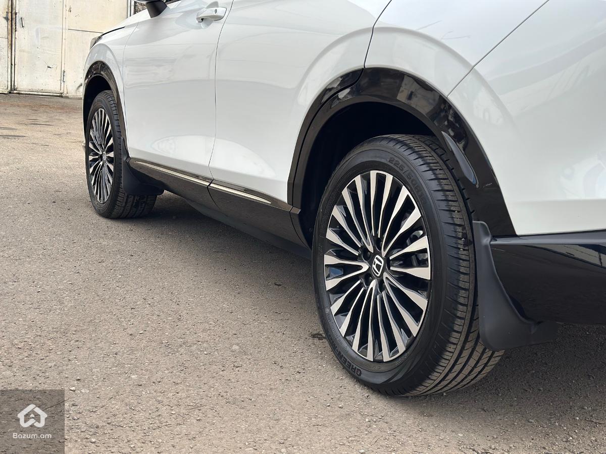 Honda e:NS1 - image 9