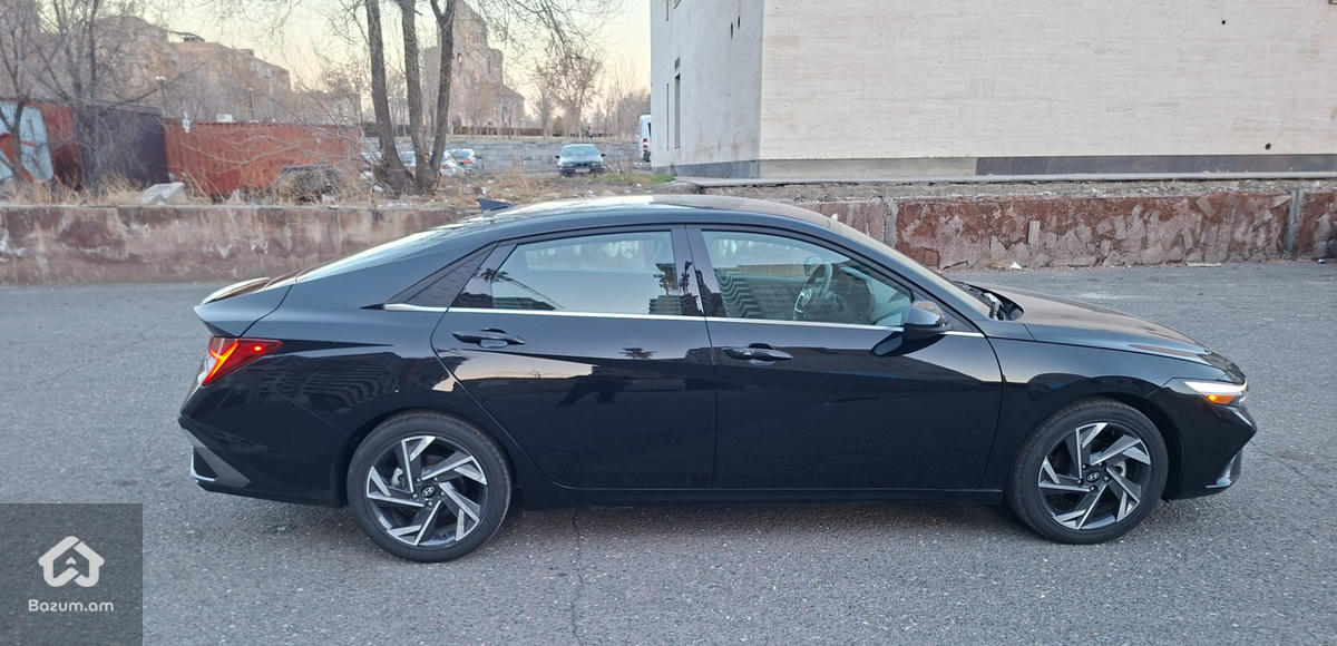 Hyundai Elantra 2025 - image 7