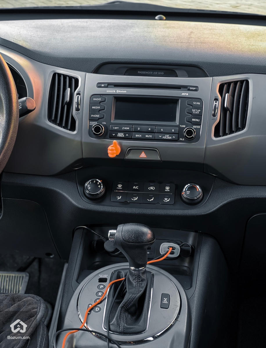Kia Sportage  - image 6