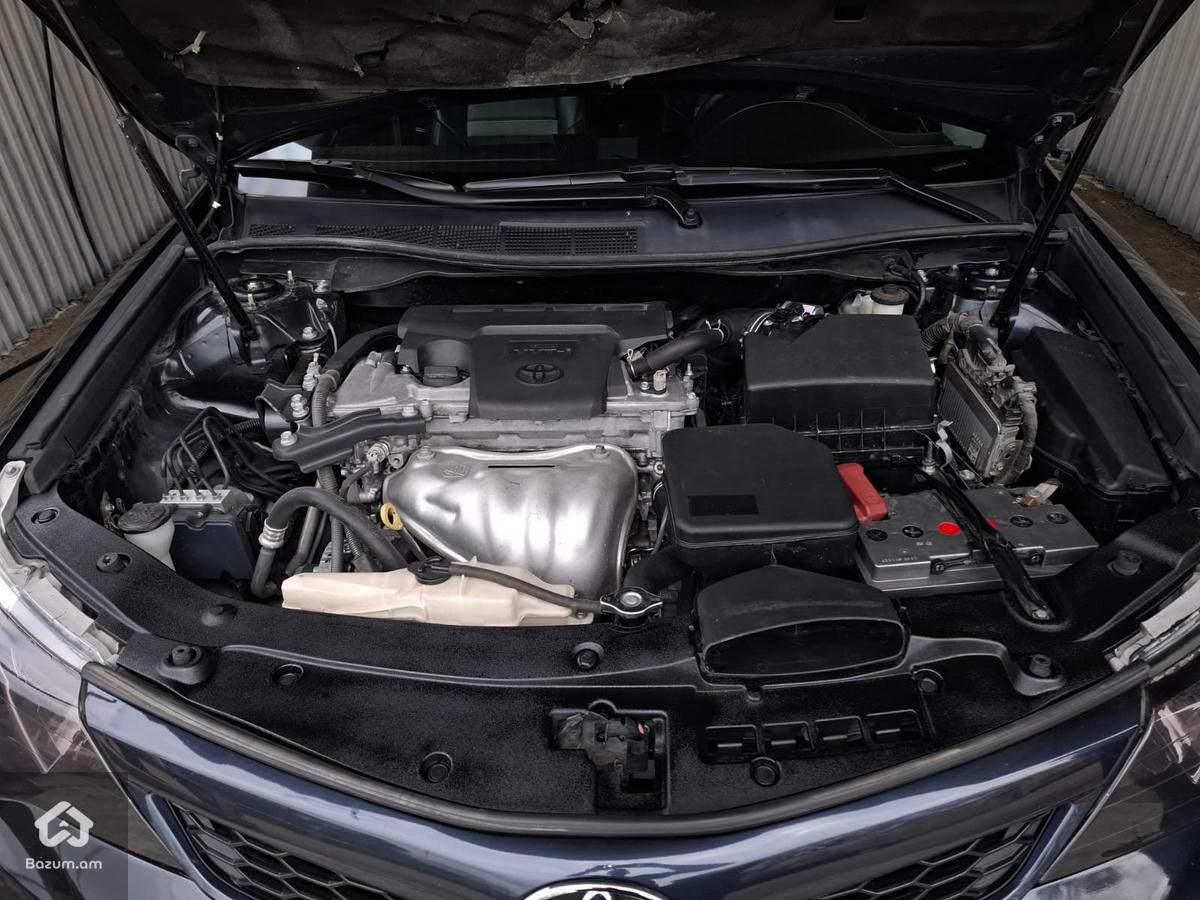Toyota camry 2014 - image 5