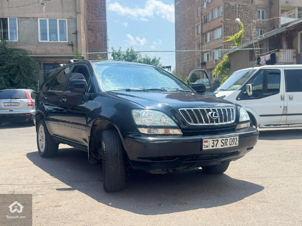 Lexus RX 300 2000 - image 3