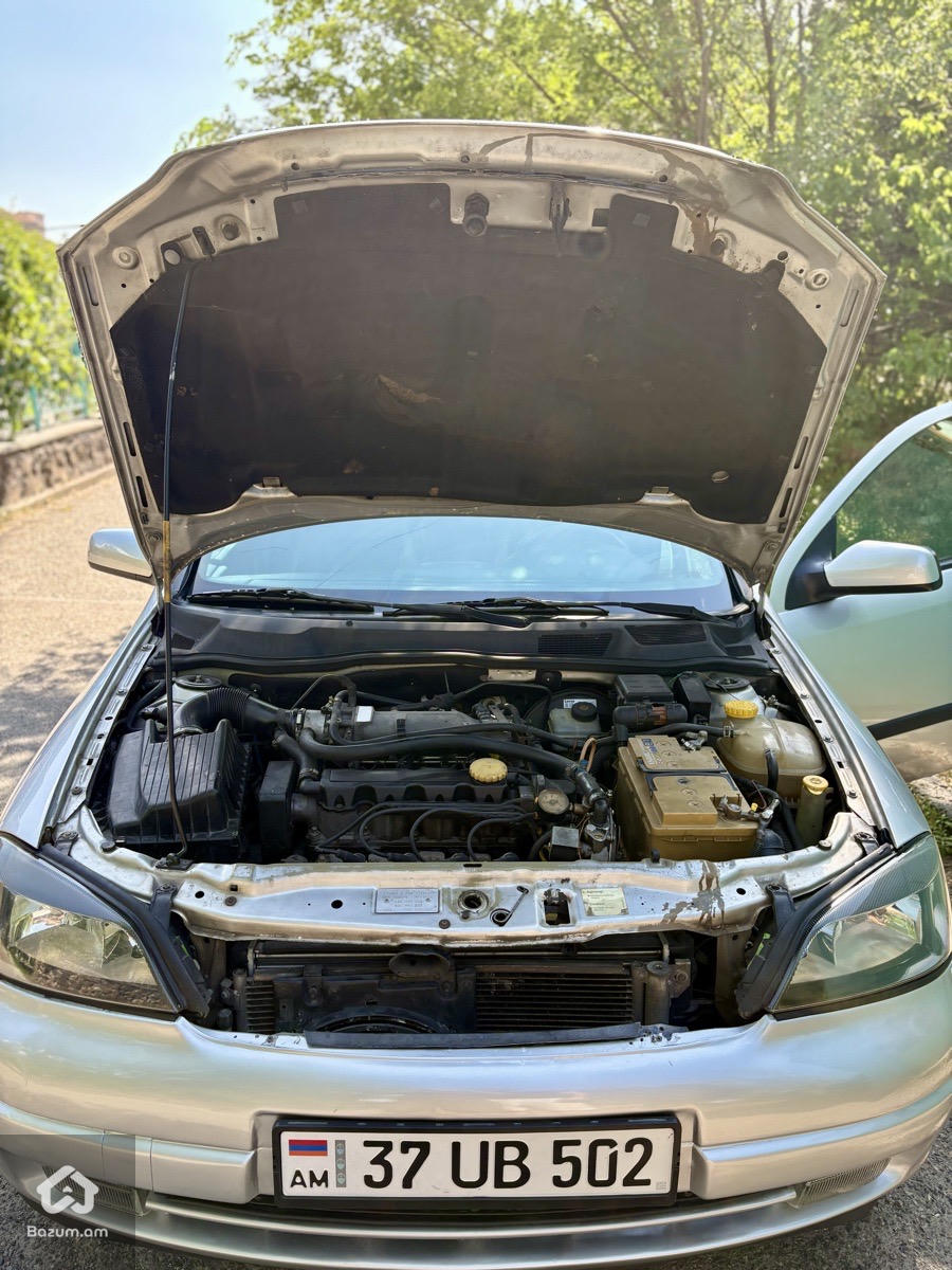 Opel Astra 2001 - image 10
