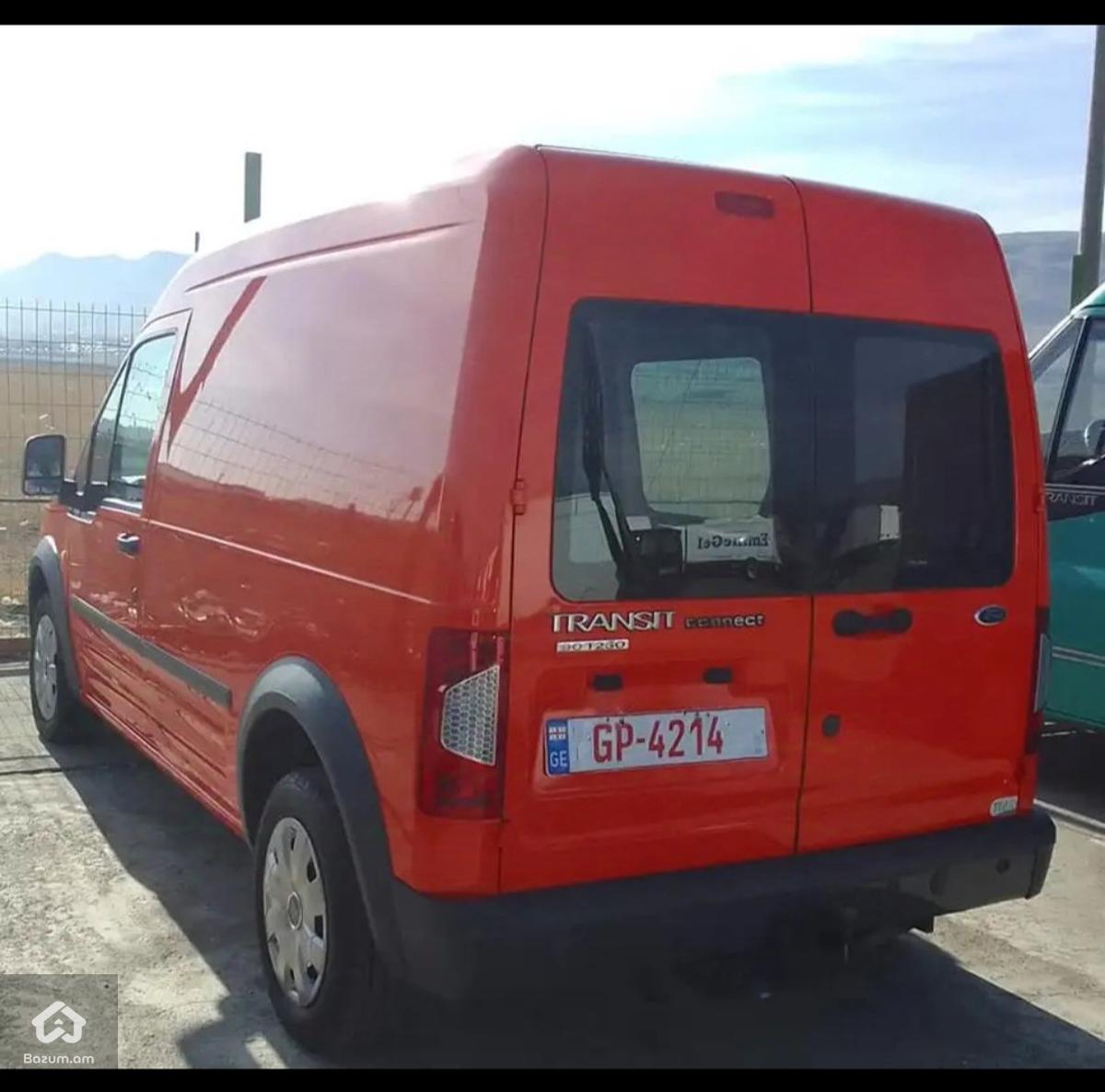 Ford transit connect - image 2