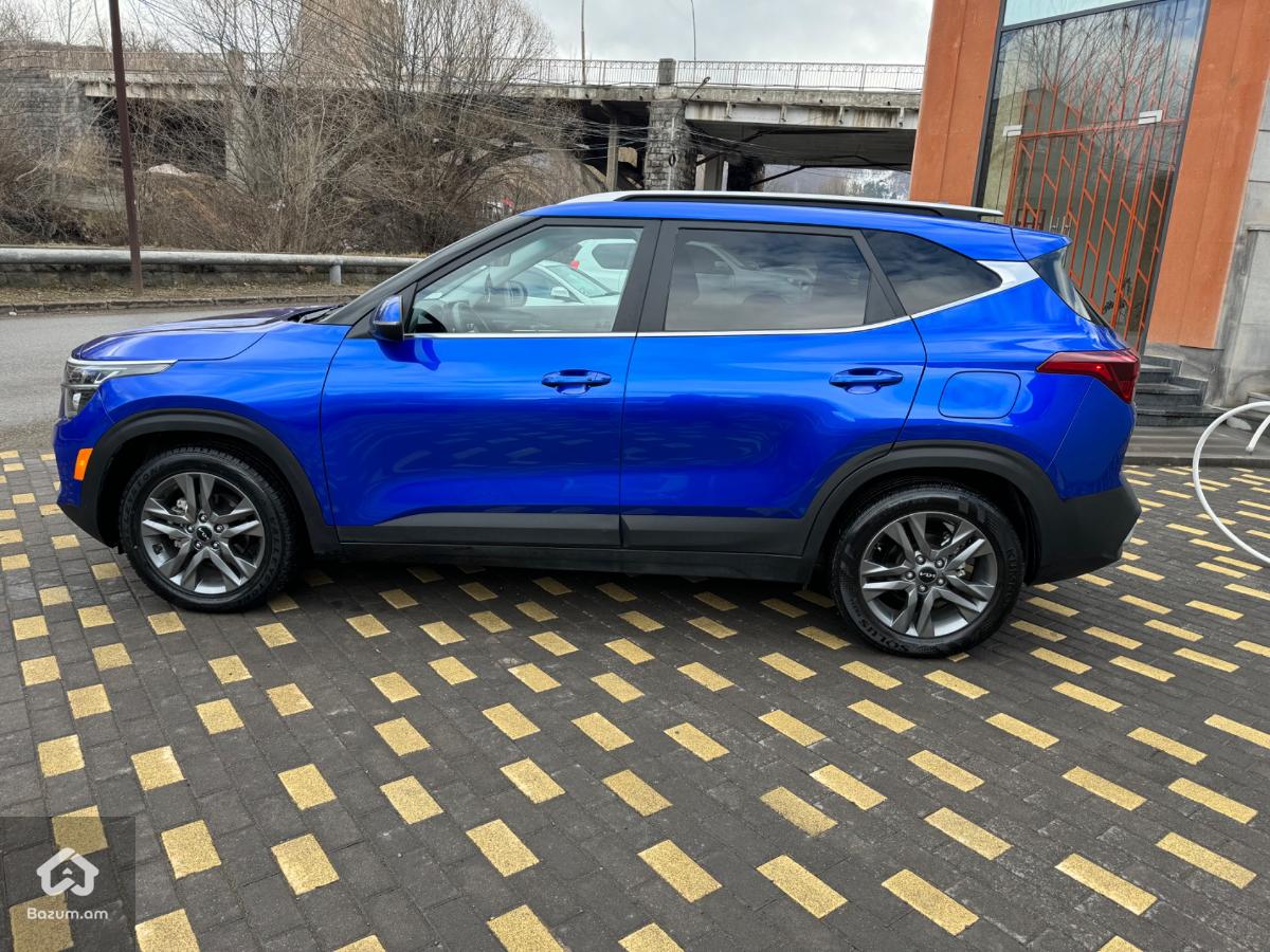 Kia Seltos - image 8