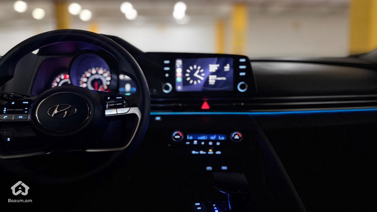 Hyundai Elantra 2021 - image 7