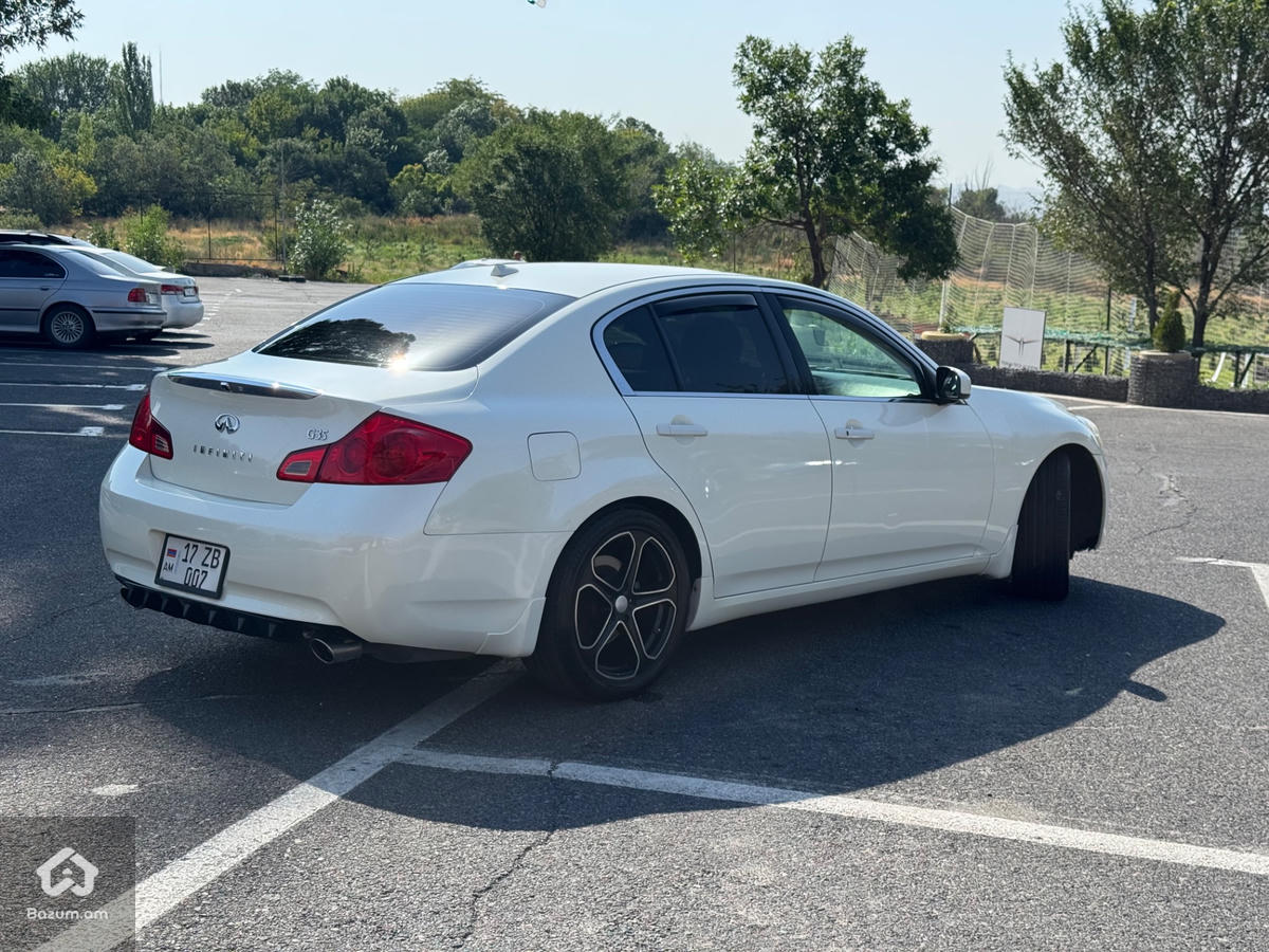 Infiniti - image 3