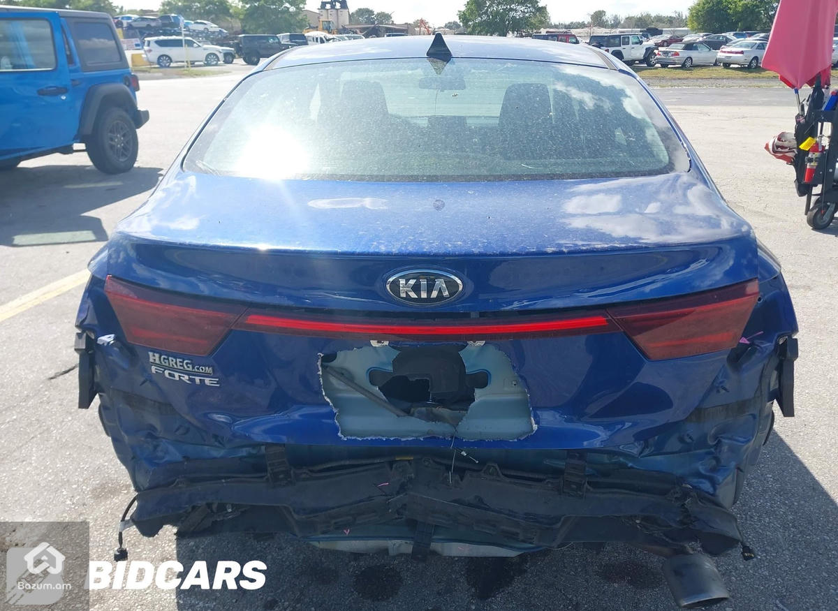 KIA FORTE 2020 LXS - image 8