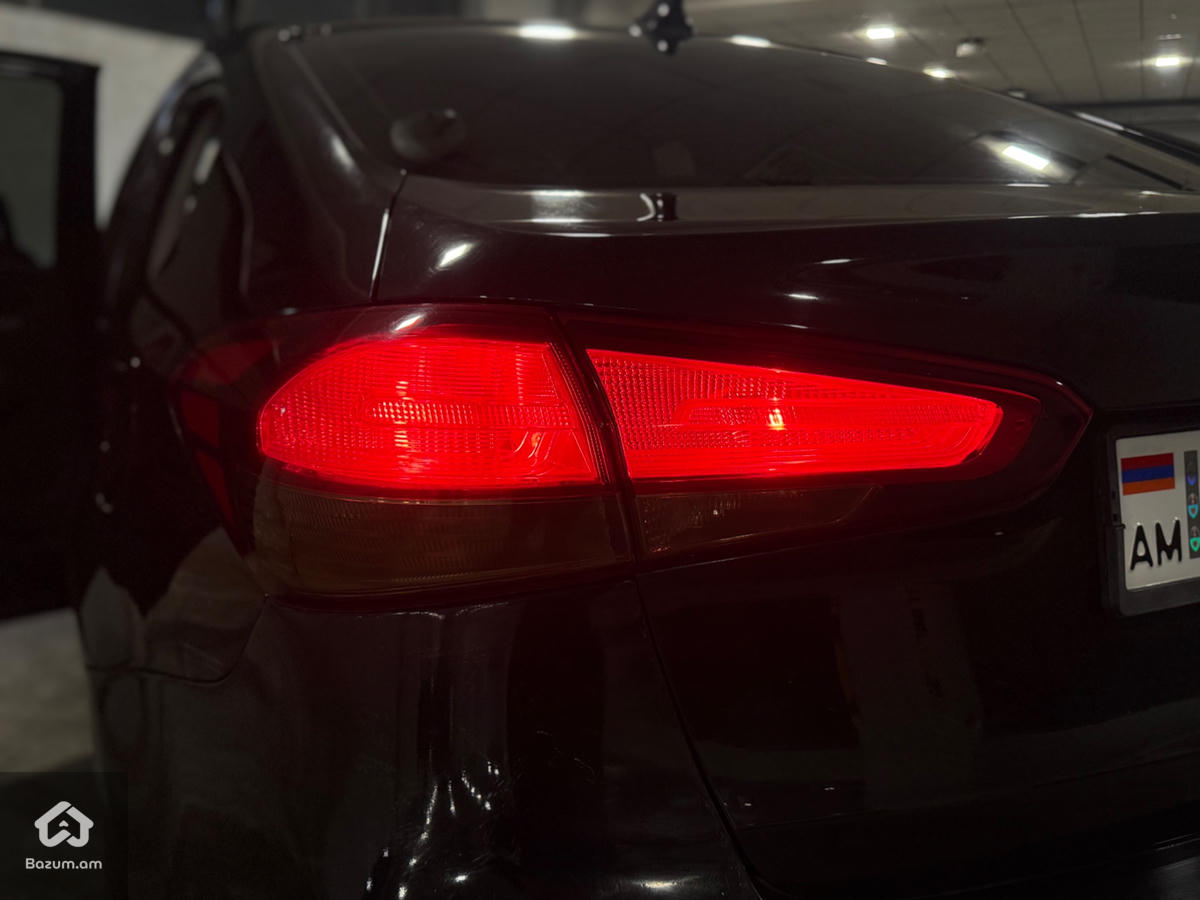 KIA FORTE LX/S 2017 - image 9