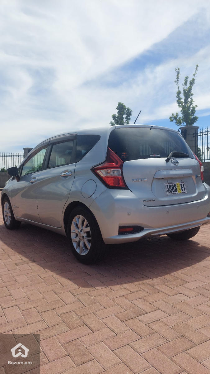 Nissan Note E-Power Hybrid MEDALIST 2016թ - image 4