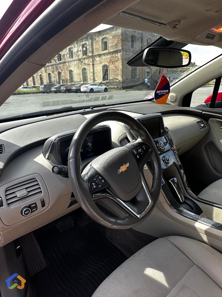 Chevrolet Volt - image 21