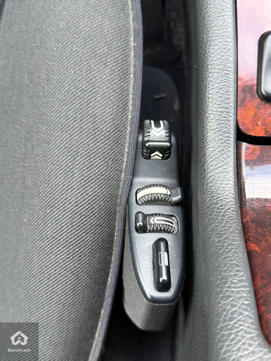 E class 240 - image 17