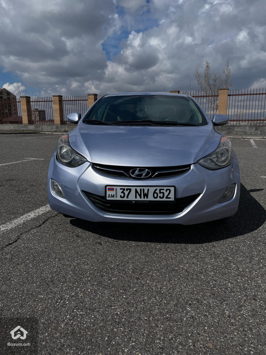 Hyundai Elantra 1.8l - image 7