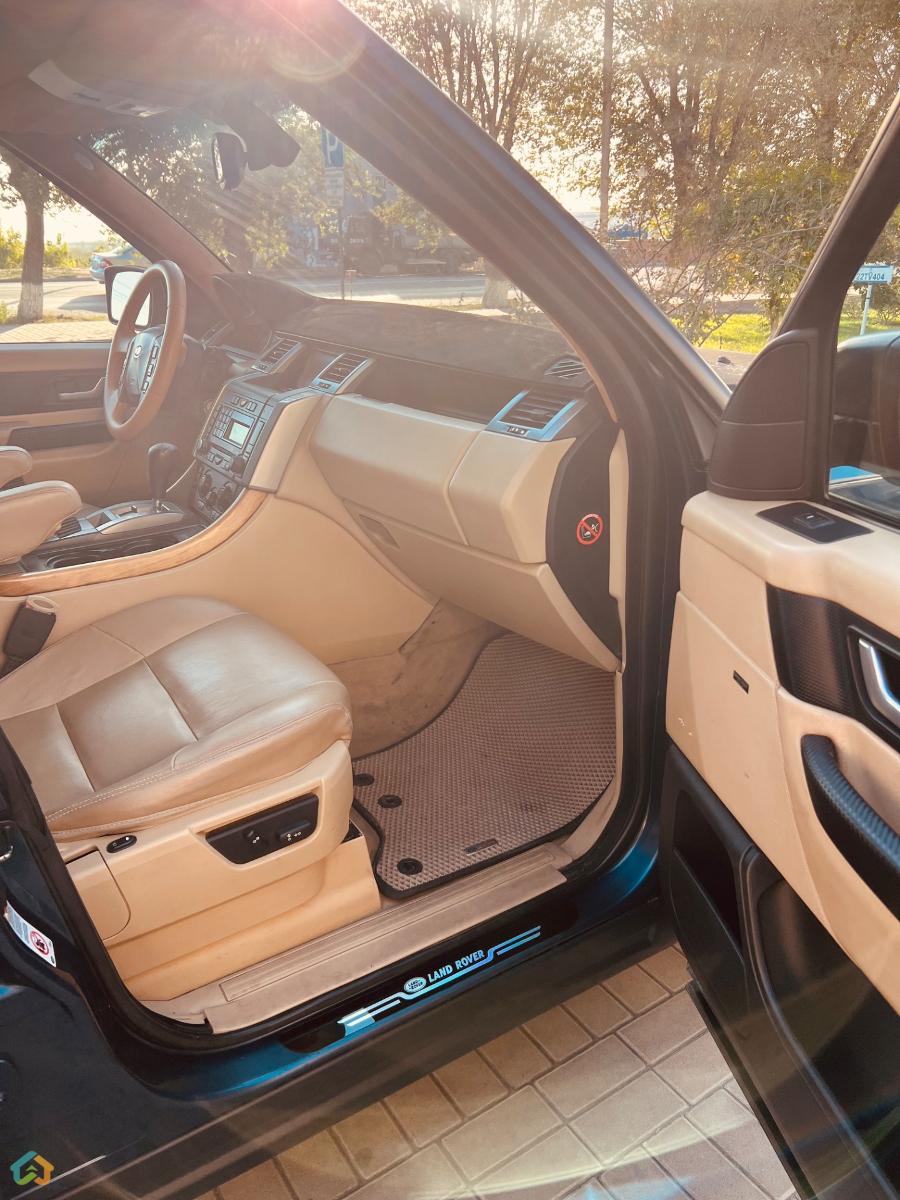 Range Rover sport - image 11