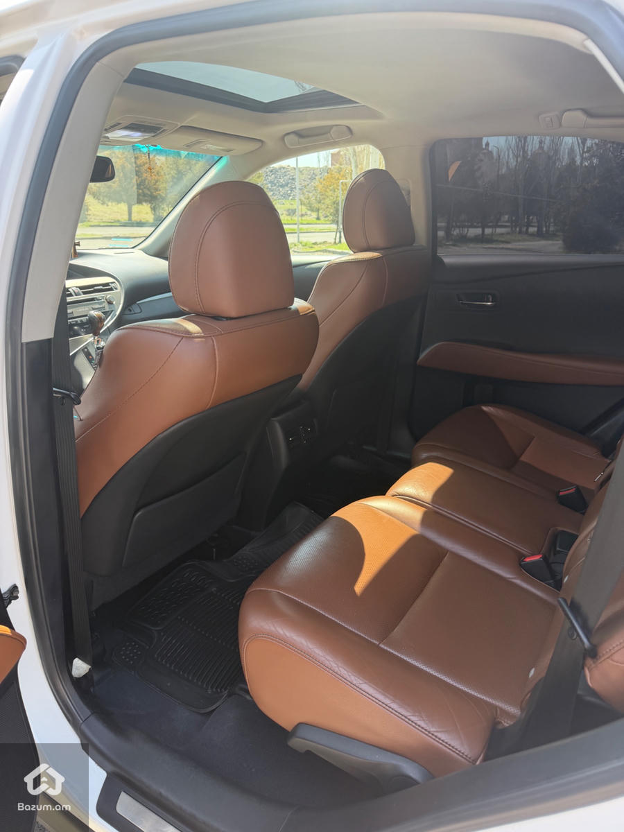 LEXUS RX350  - image 8