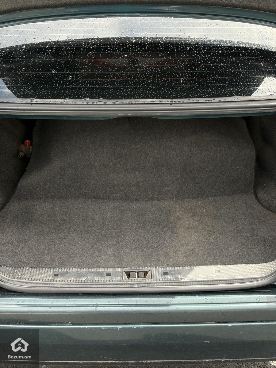 Mercedes-benz W202 C180  - image 7