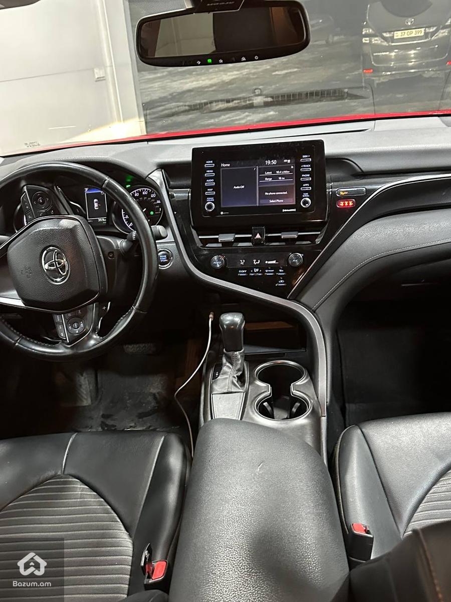 Toyota Camry 2021SE - image 7