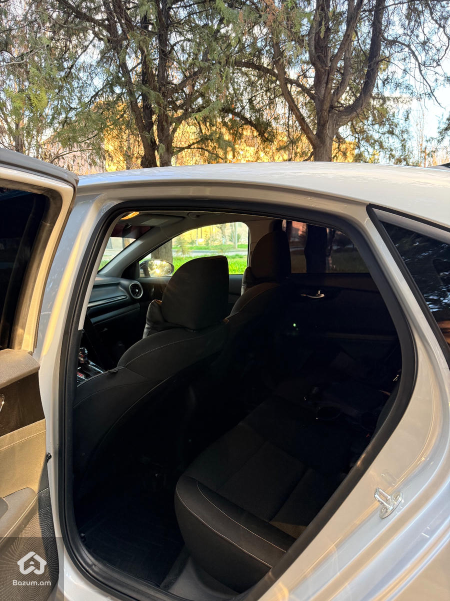 kia forte - image 28