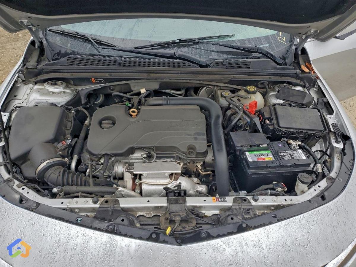 Chevrolet Malibu - image 8