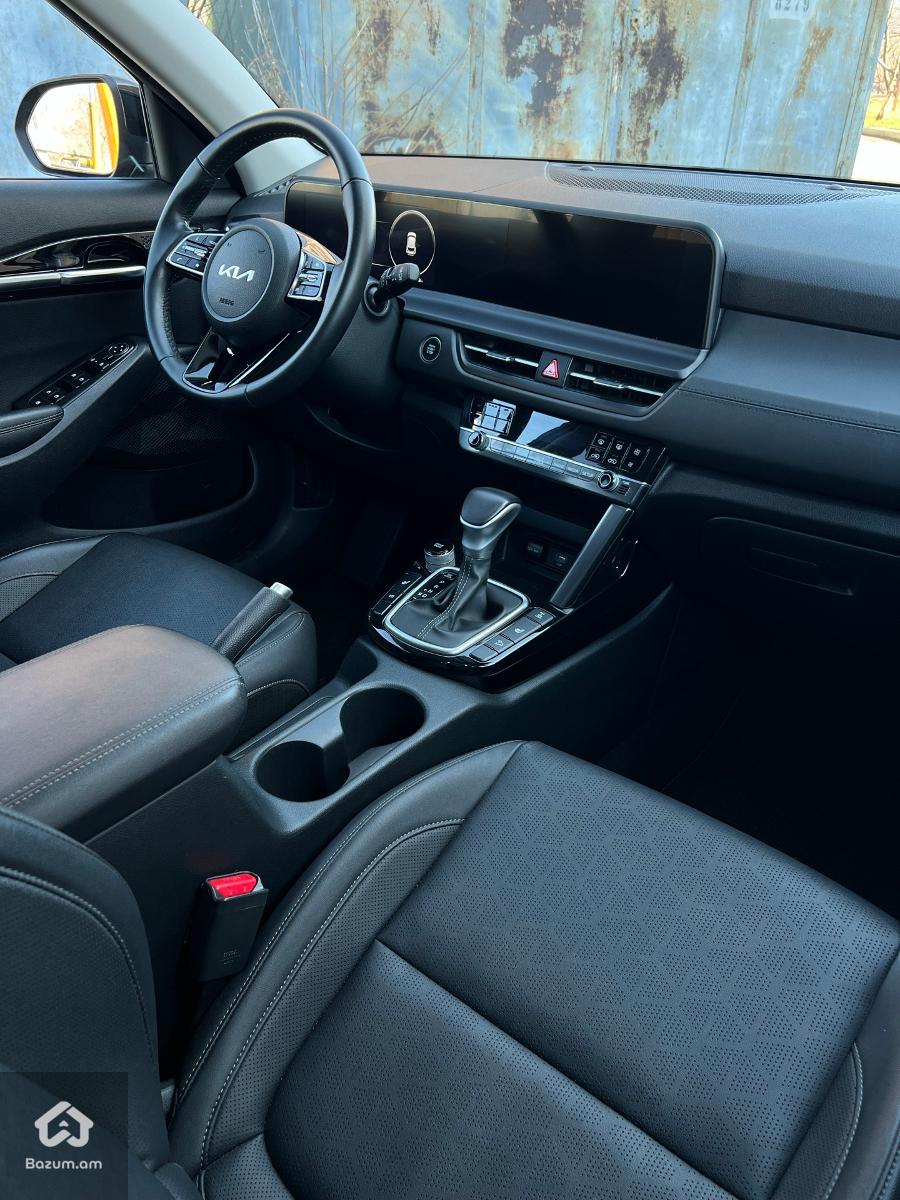 Kia Seltos EX AWD - image 7