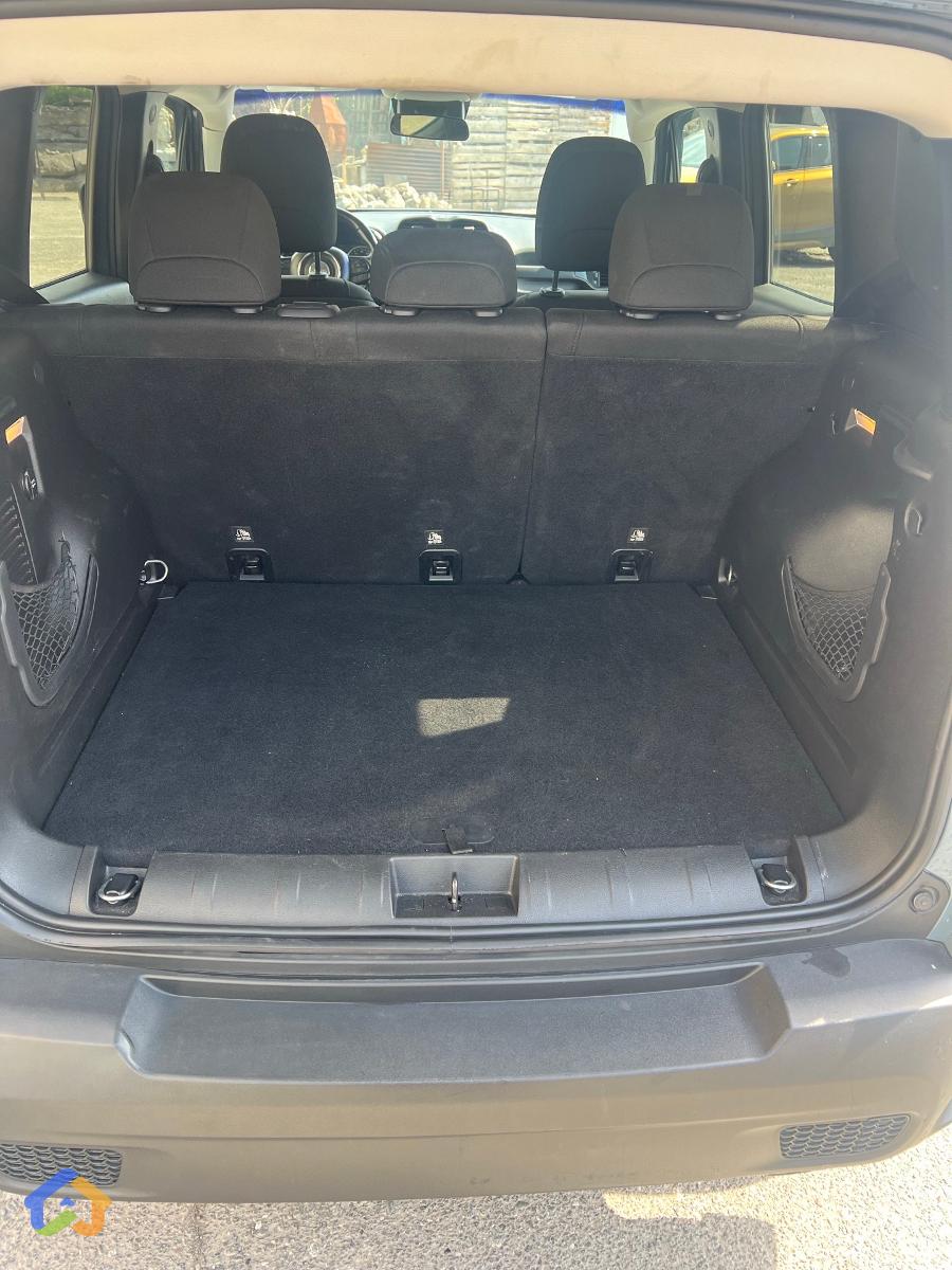 Jeep Renegade 2017t hexuk gaz - image 3