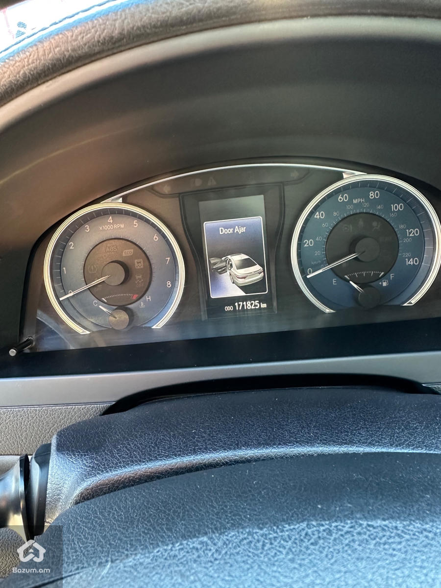 Toyota Camry V55 - image 10