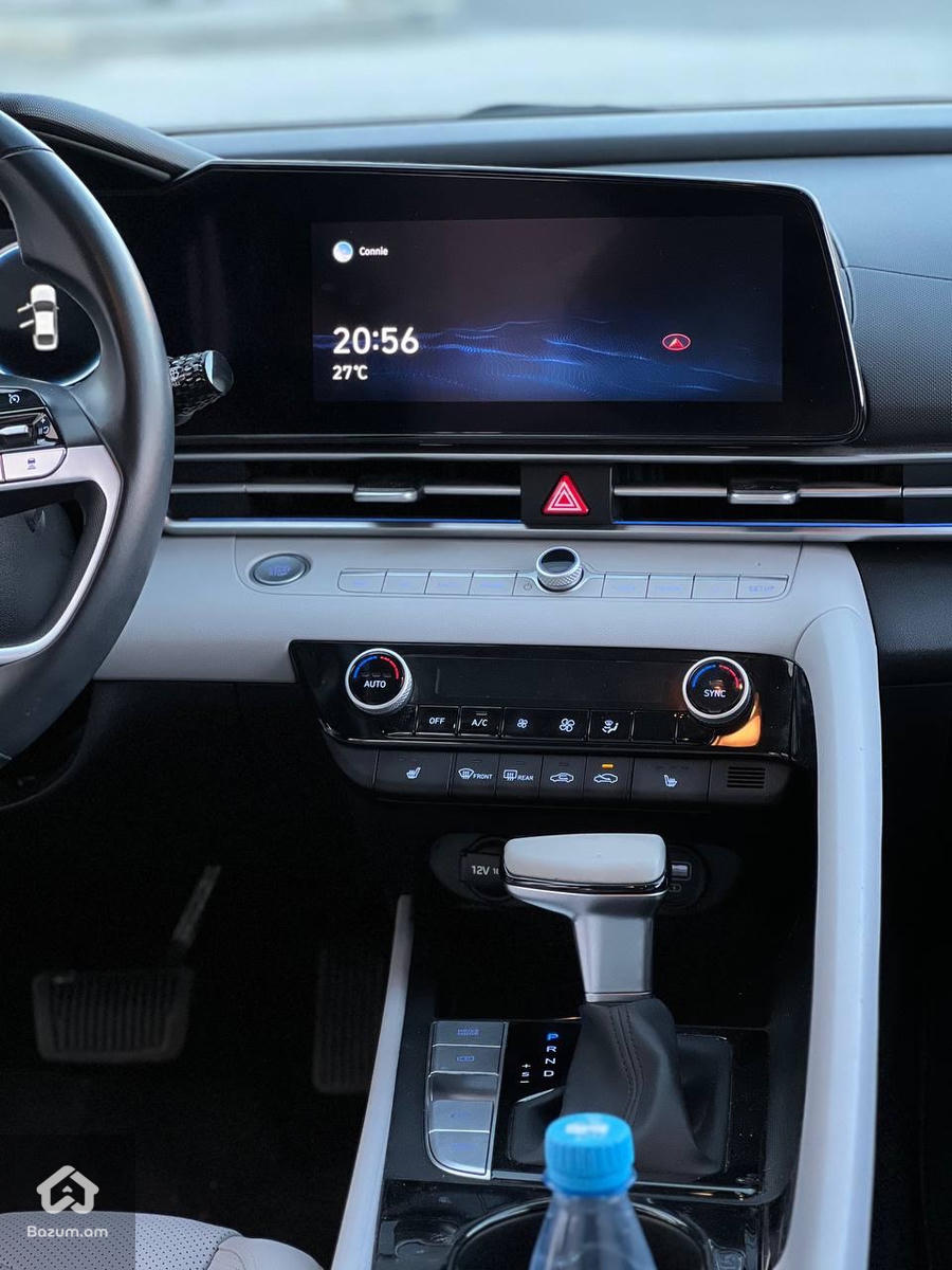 Hyundai Elantra - image 7