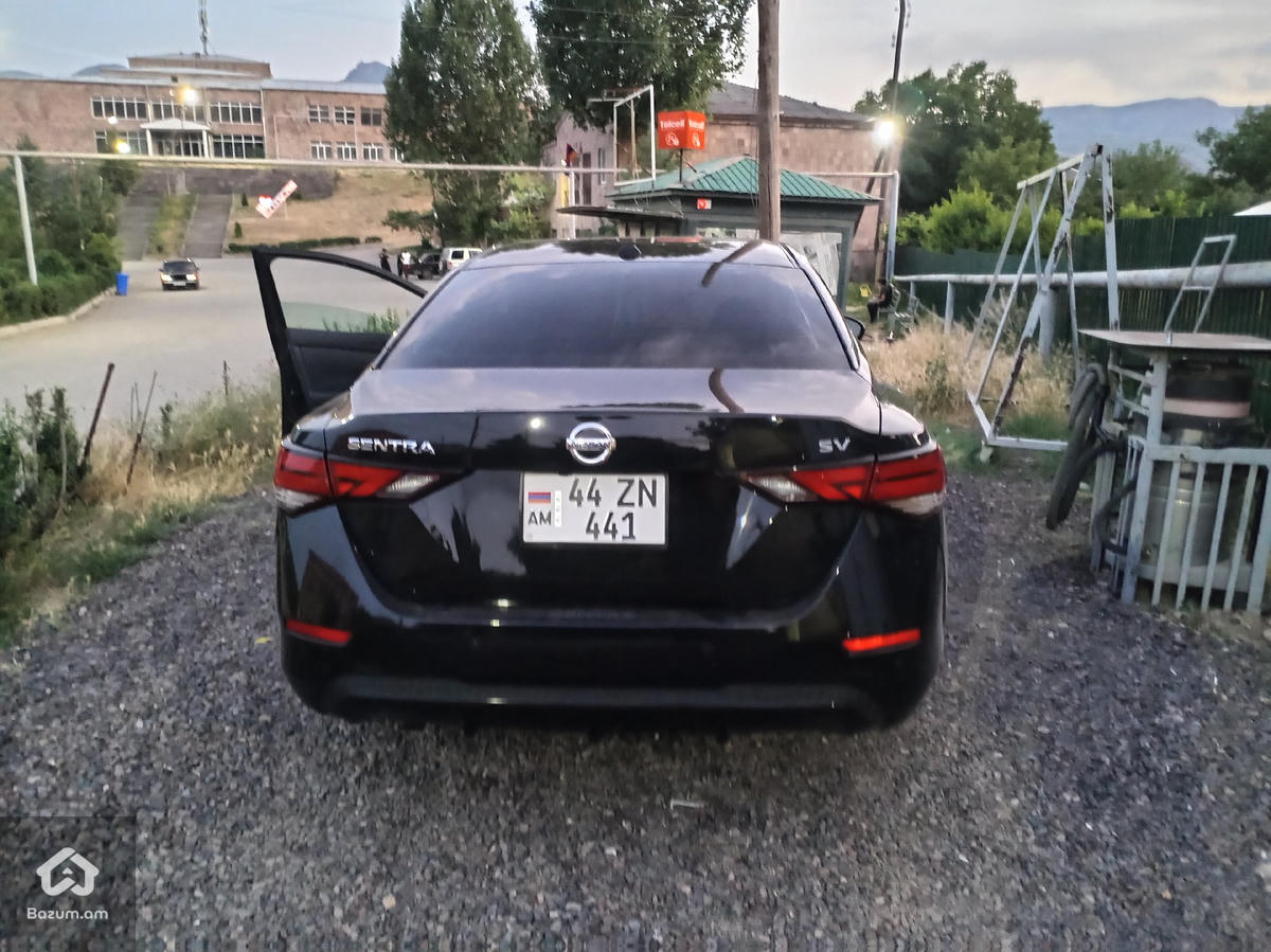 Nissan sentra 2021 - image 7