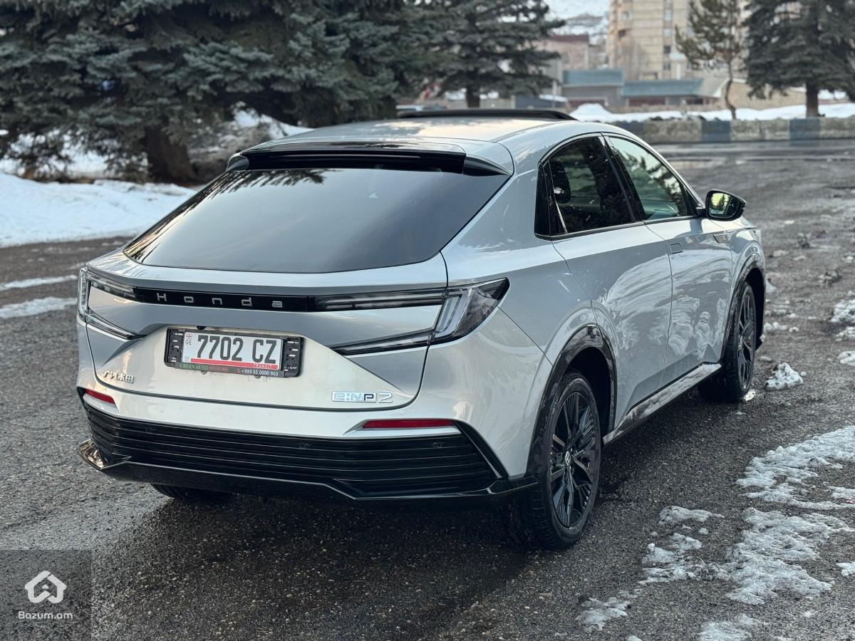 HONDA e:NP2 - image 7