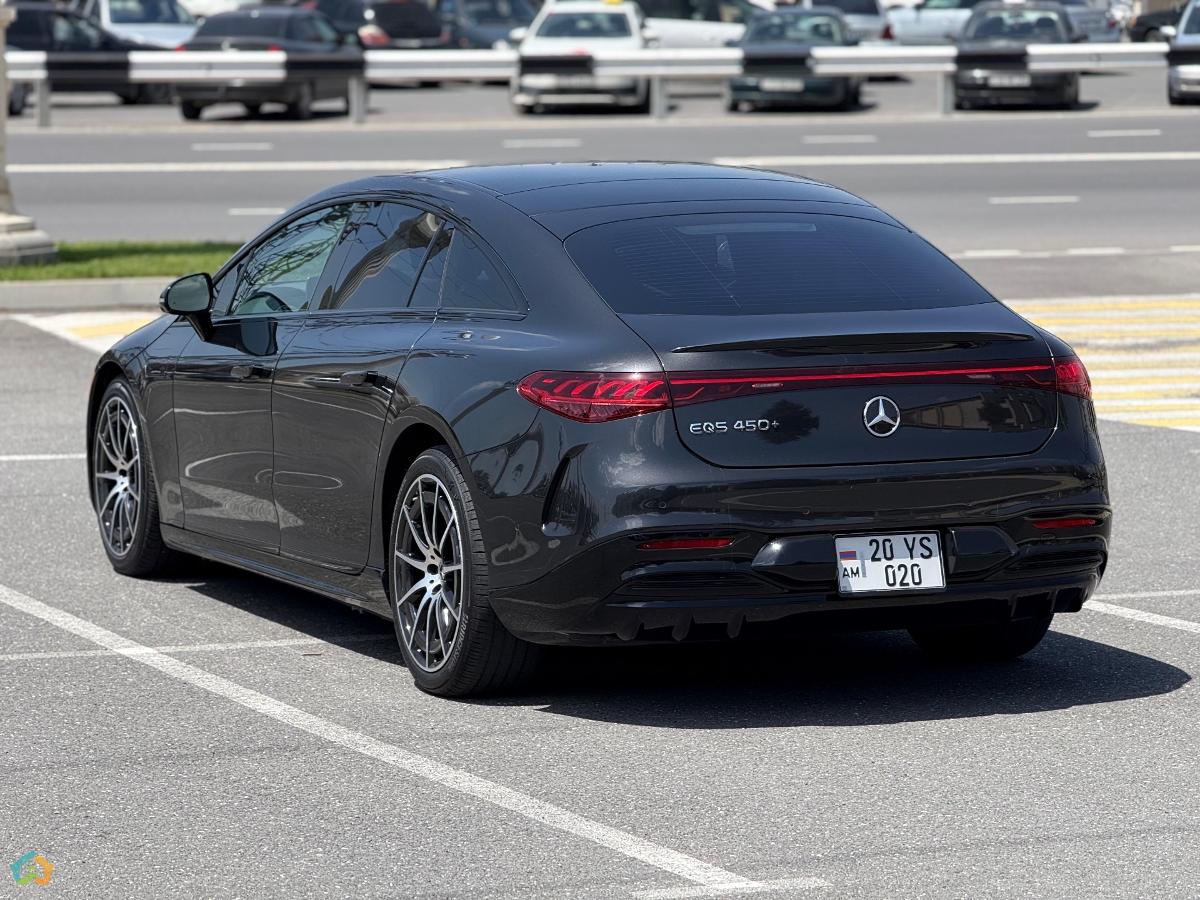 Mercedes EQS 450+ - image 6