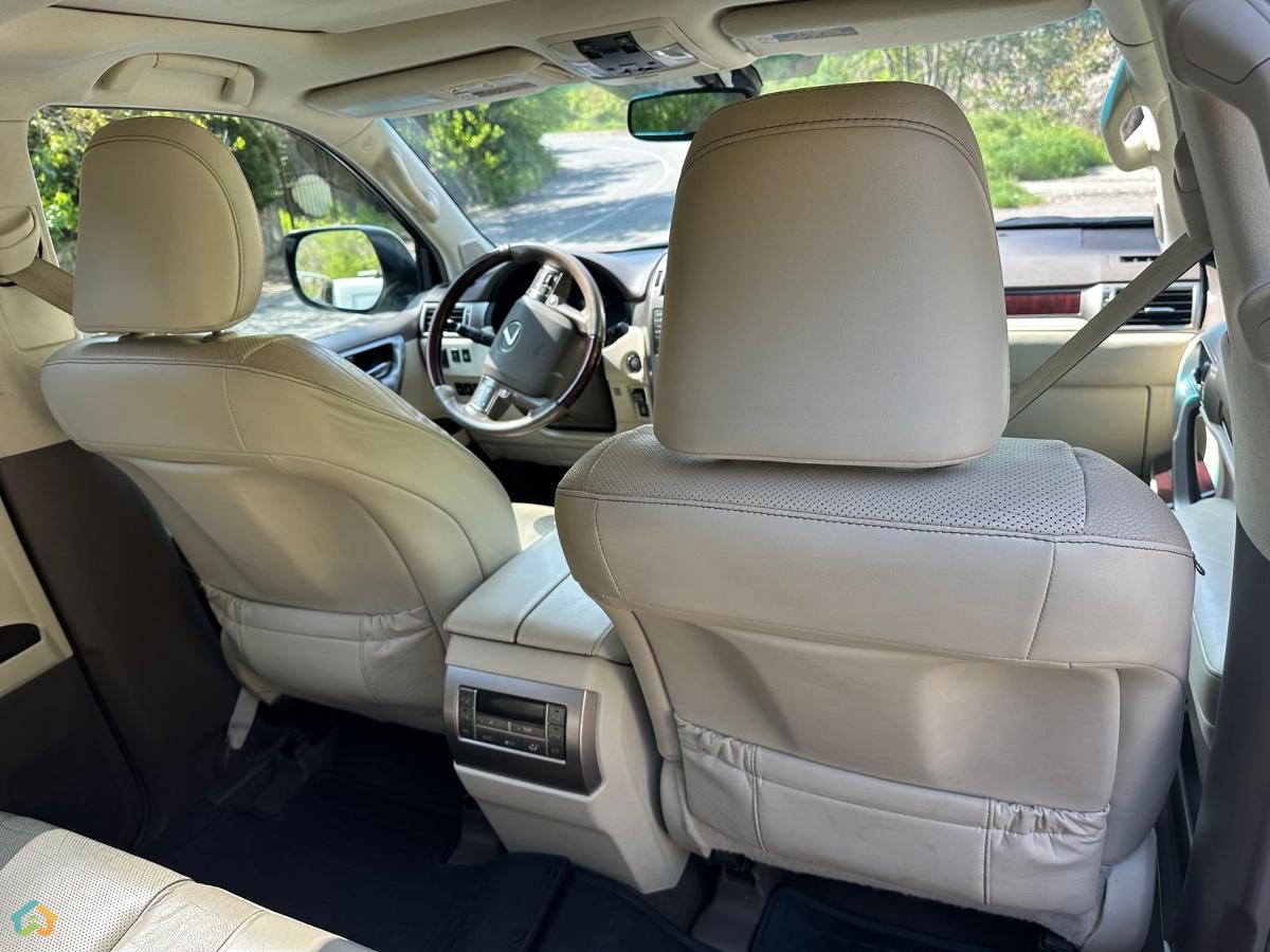 Lexus GX460 2016 - image 18