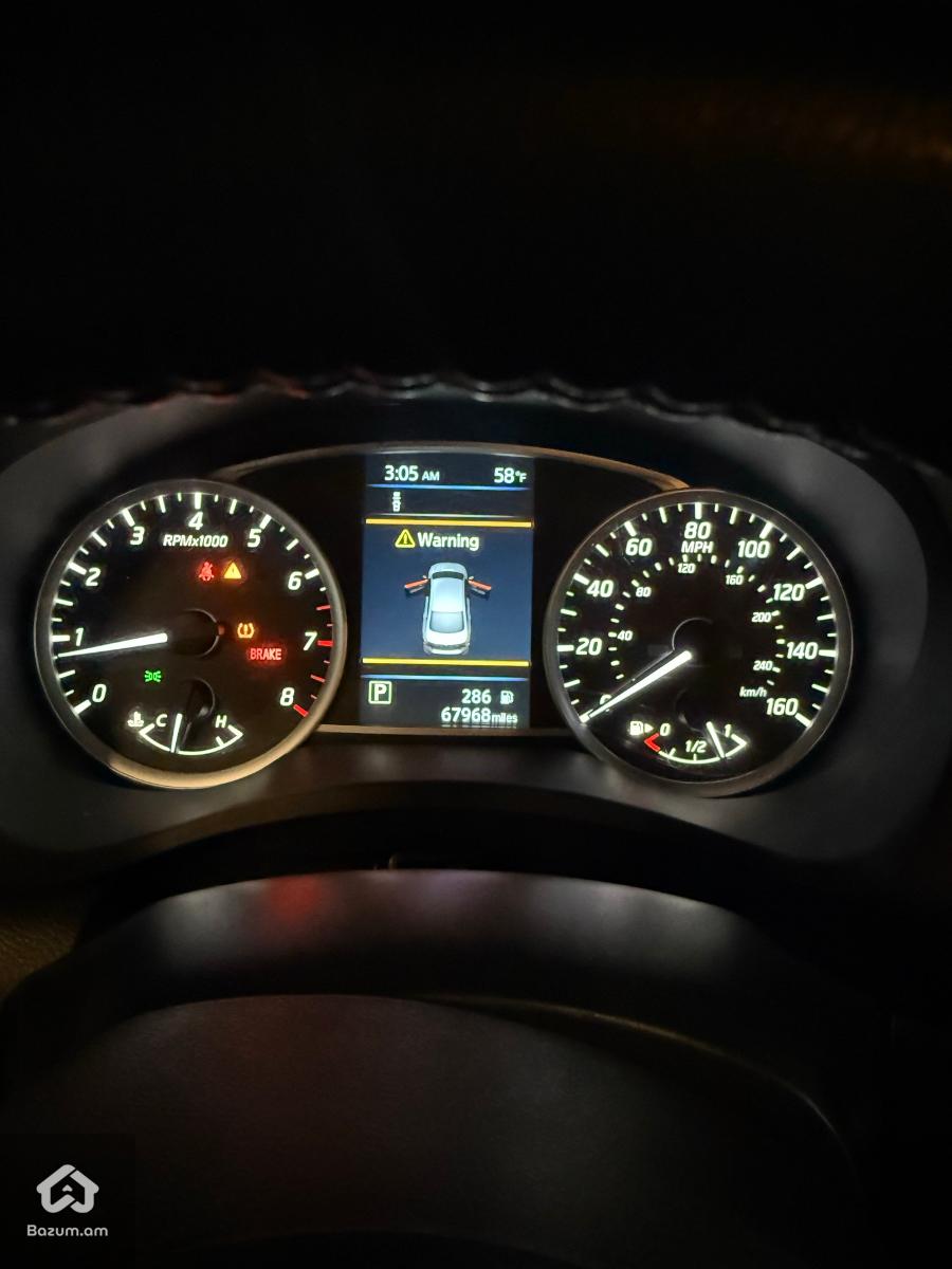 Nissan Sentra SV 2019 - image 8