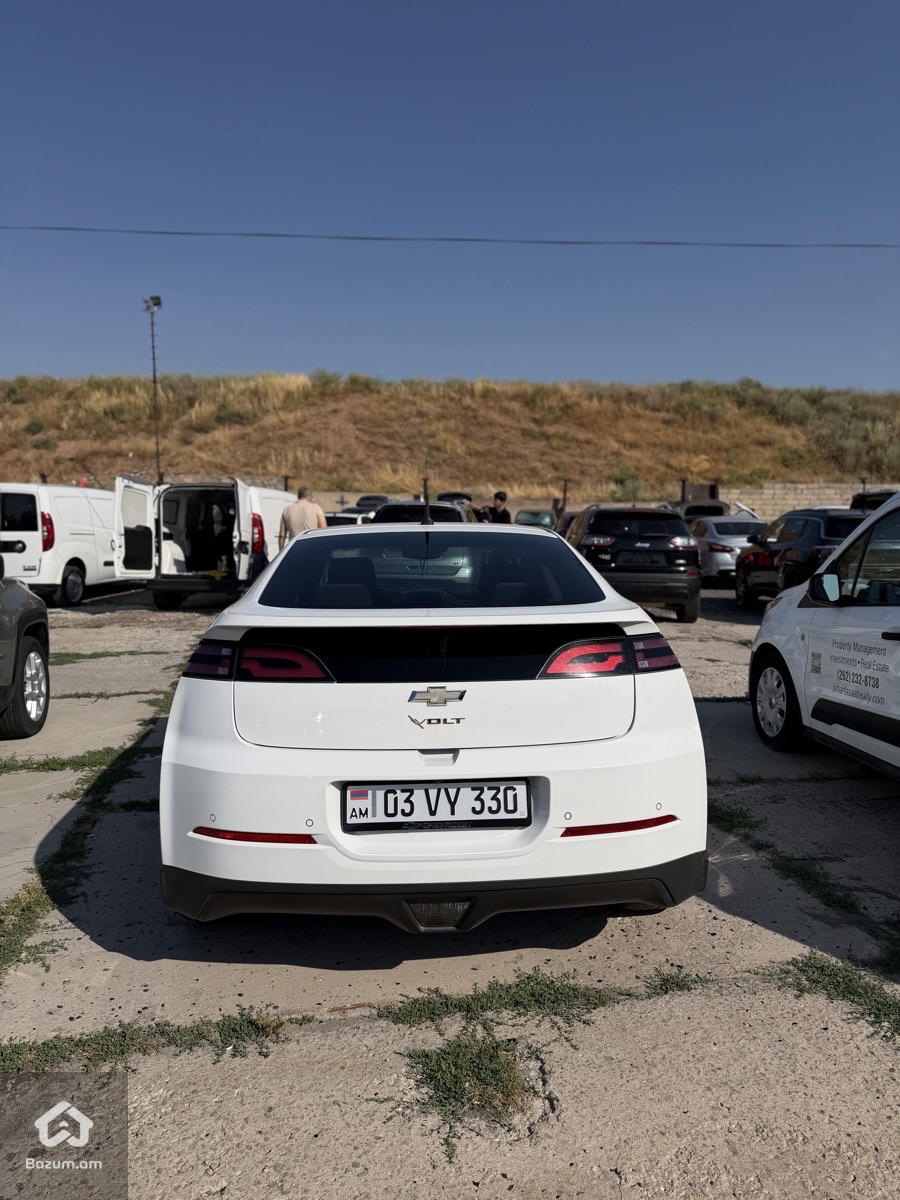 CHEVROLET VOLT 2013 - image 10