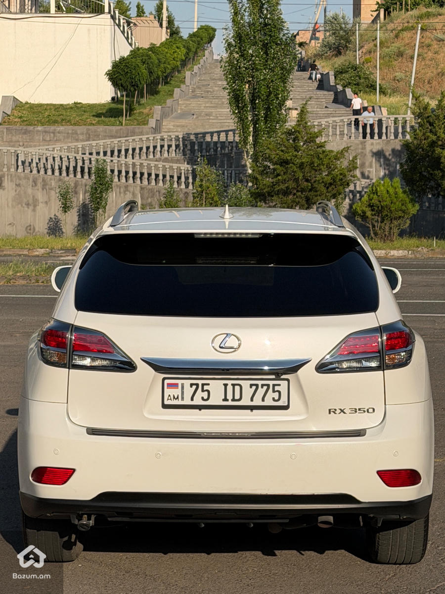 LEXUS RX350  - image 5