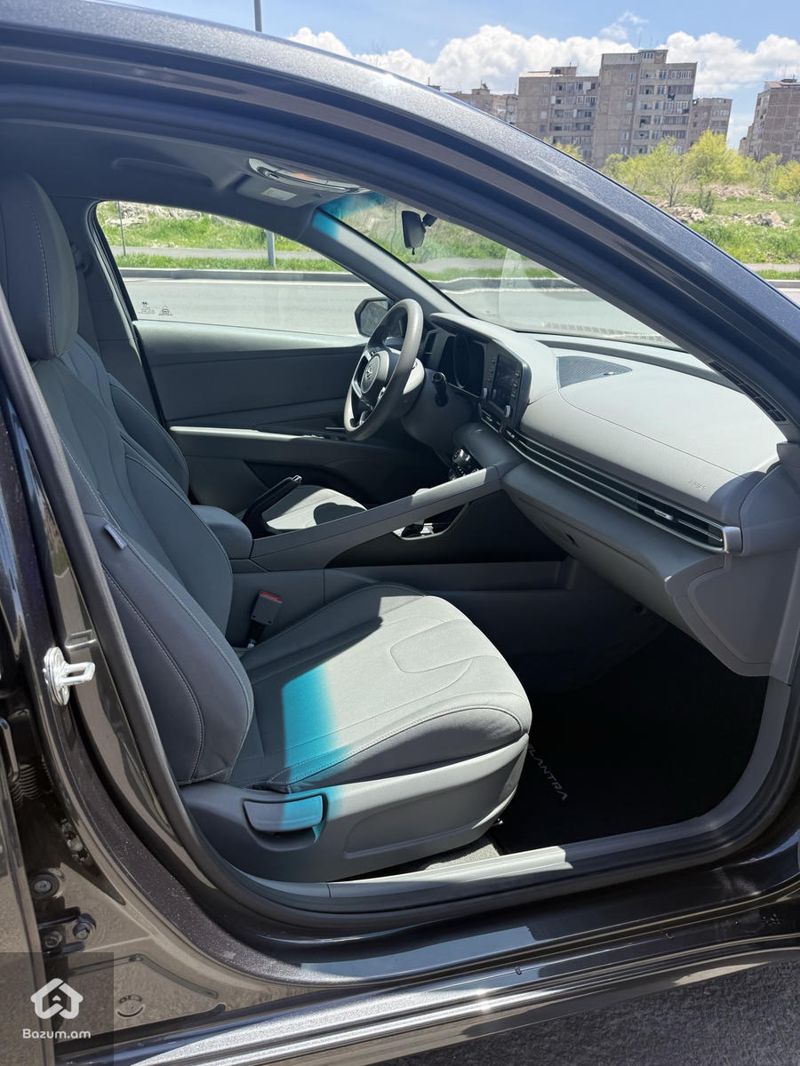 Hyundai elantra 2022 - image 6