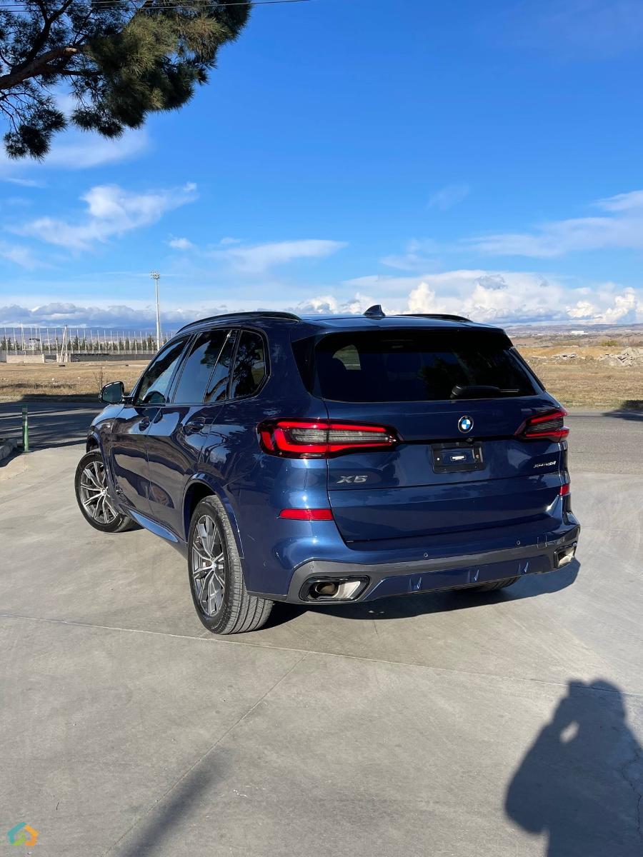 Bmw X5 - image 7