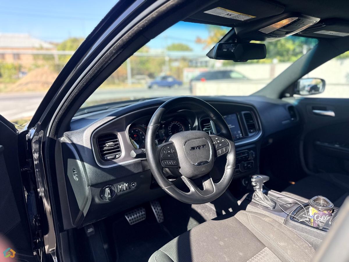 Dodge Charger ST  - image 6