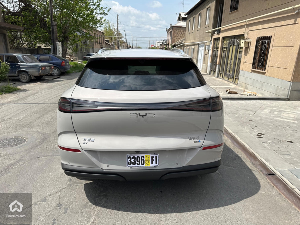BYD SEALION 06 - image 5