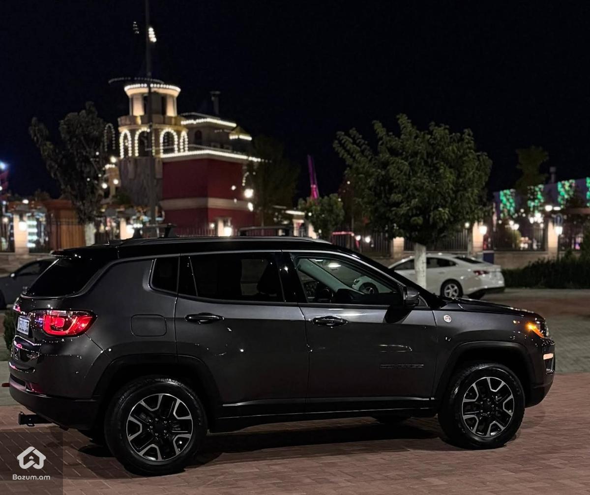 Jeep Compass Trailhawk  - image 8