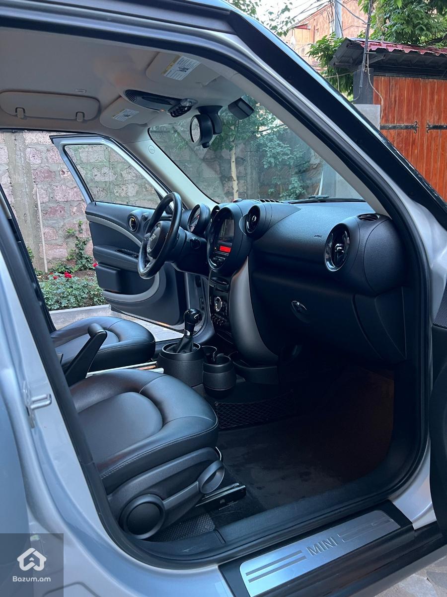 Mini Cooper Countryman - image 9